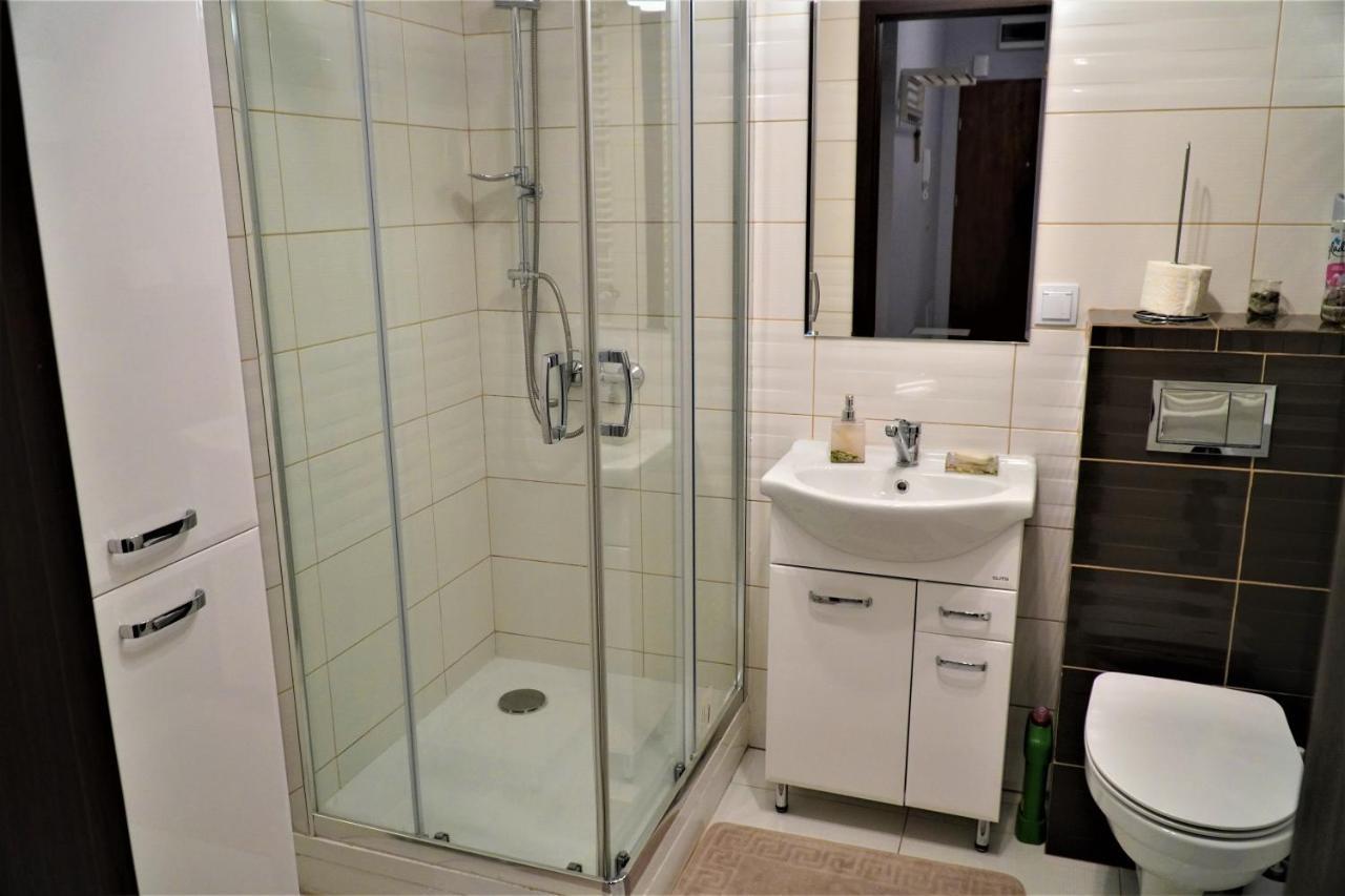 Jedenastka Apartment ปวอตสก์ ภายนอก รูปภาพ